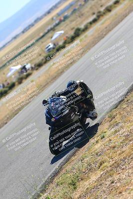 media/Oct-15-2023-TrackXperience (Sun) [[85198ff50b]]/Group 2/session 4 turn 3/